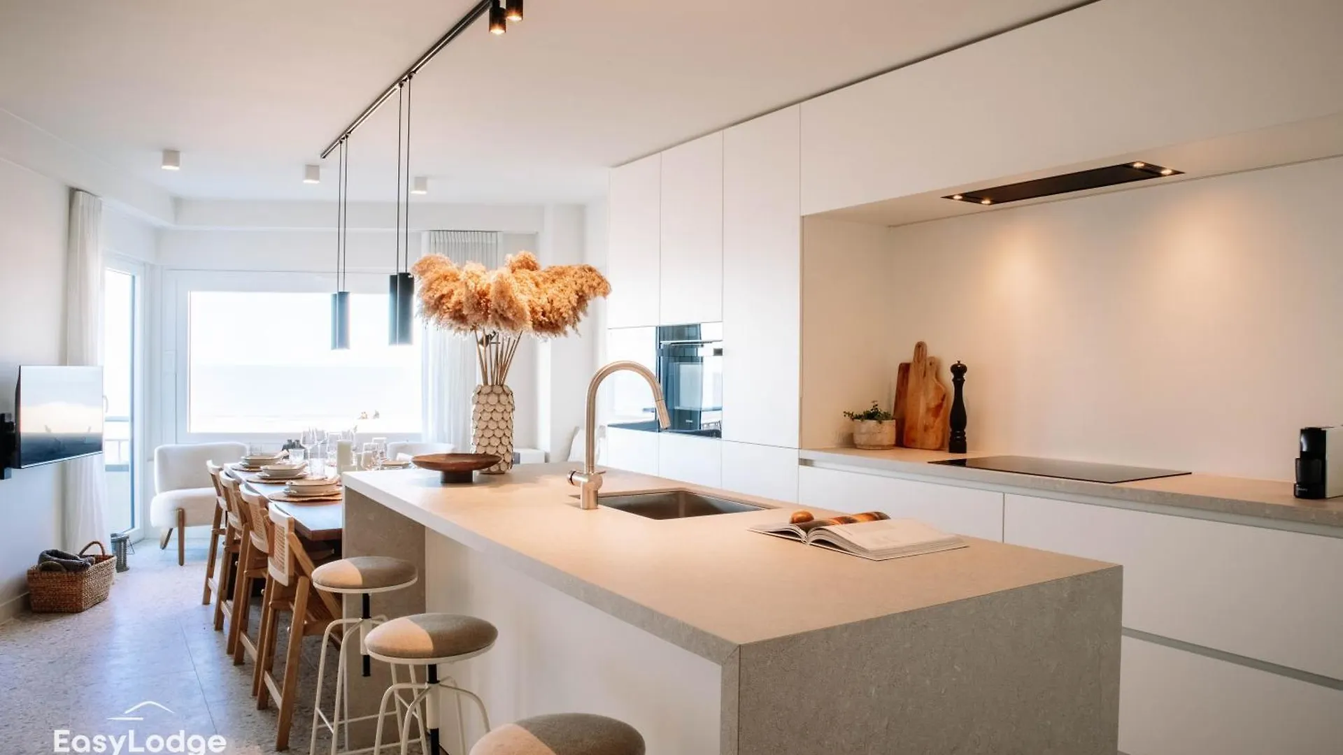 Stijlvol Appartement Met Terras En Panoramisch Zeezicht أوستيند