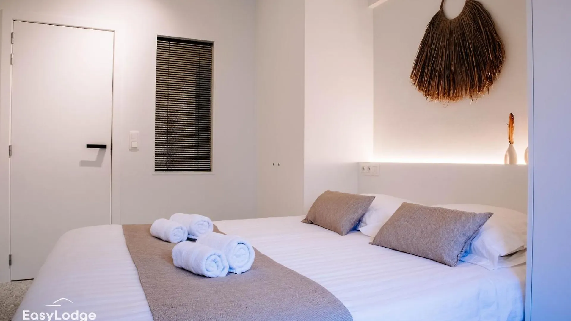Stijlvol Appartement Met Terras En Panoramisch Zeezicht أوستيند 0*,